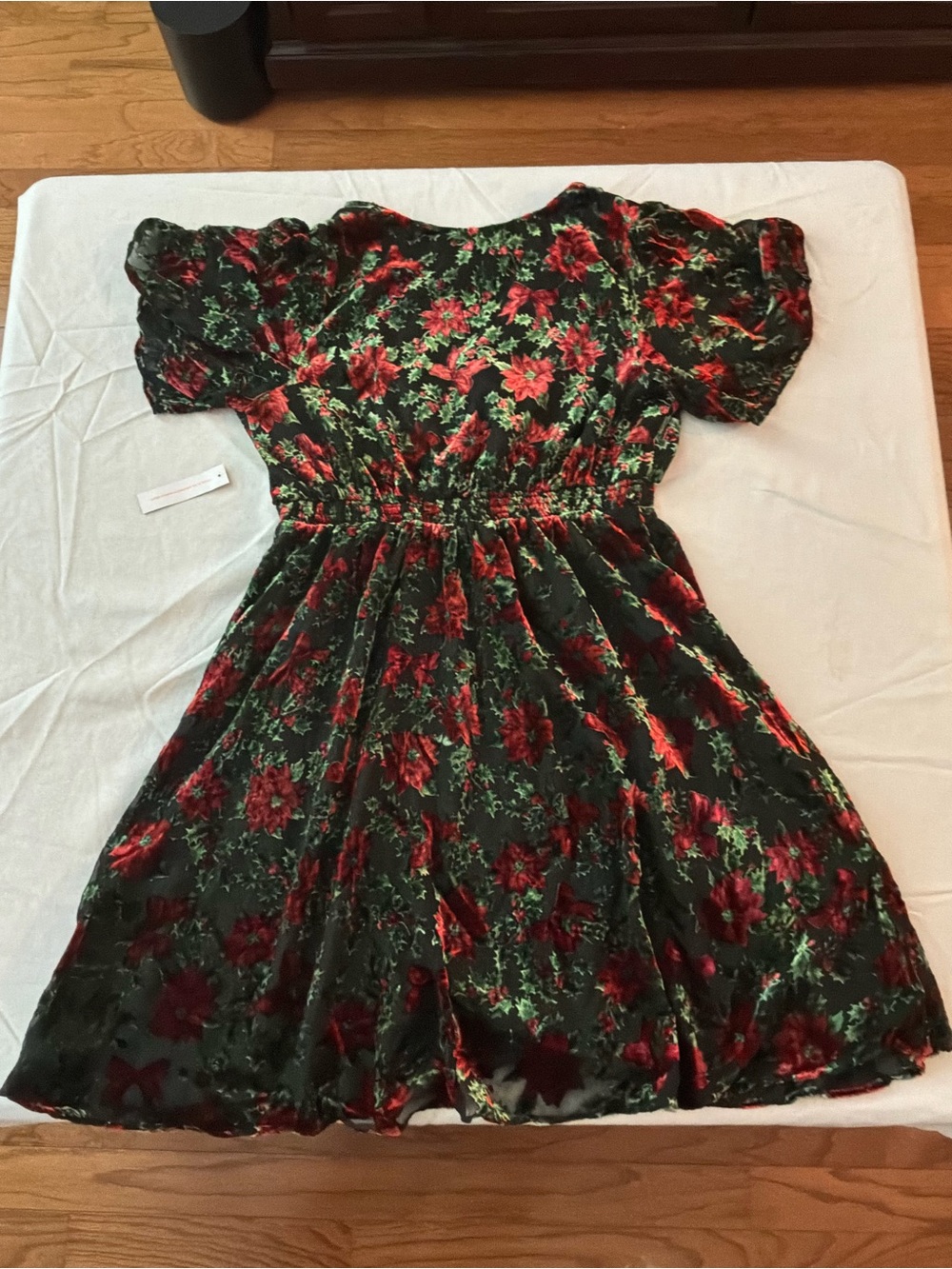 ******* ModCloth Black Velvet Floral Mini Dress - Red & Green Holiday b6 ******* - Picture 2 of 5